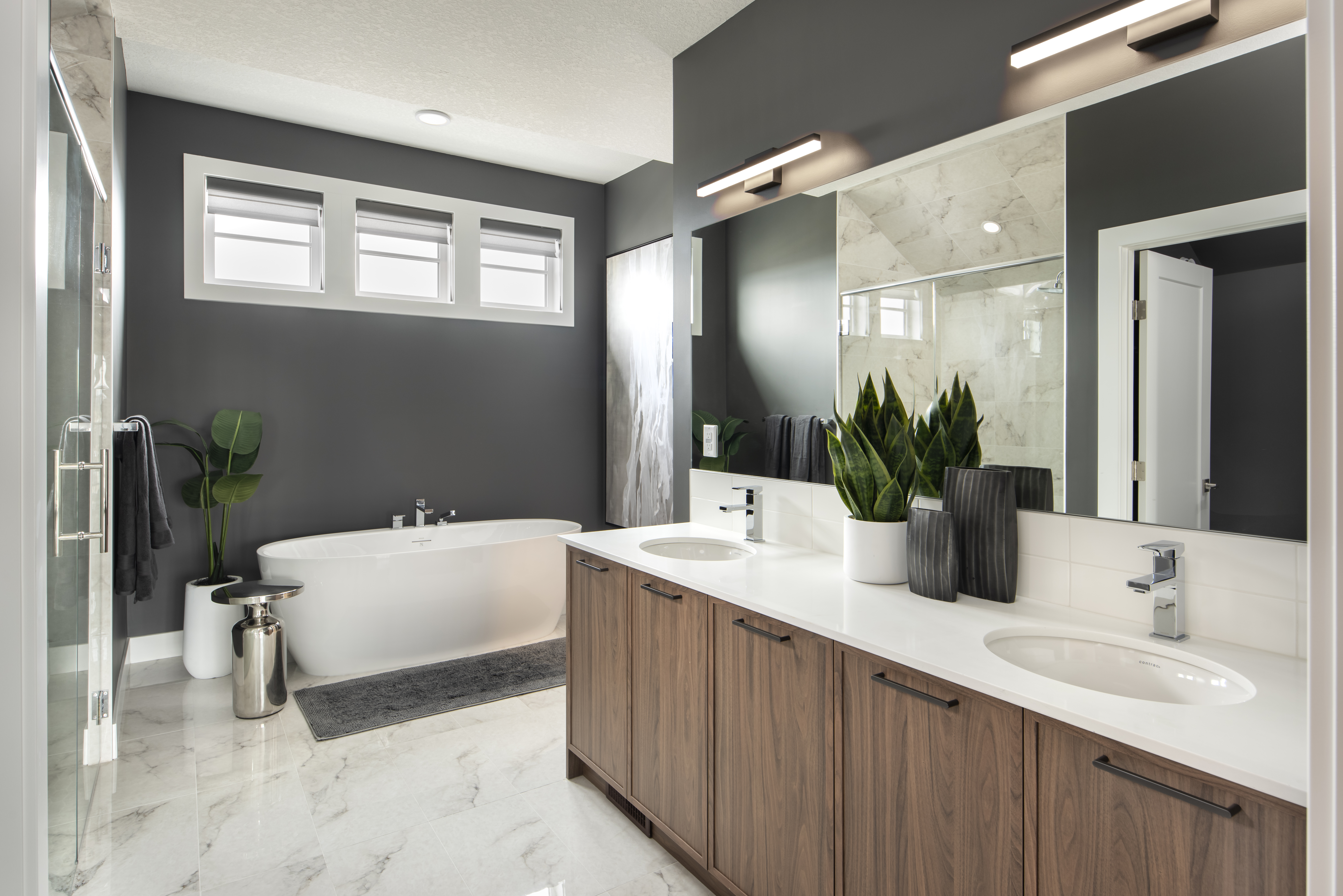 Ensuite 1FULL Rundle